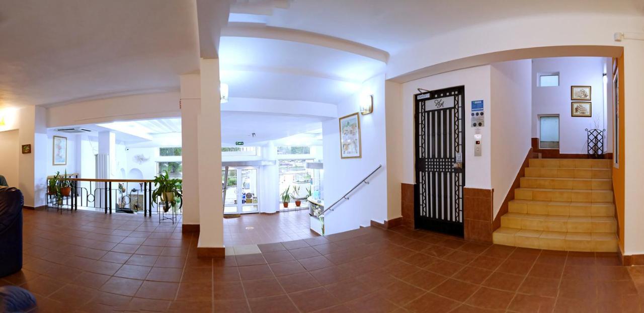 Hotel Albatros Mamaia Extérieur photo