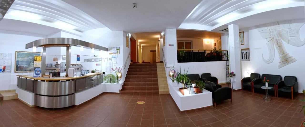 Hotel Albatros Mamaia Extérieur photo