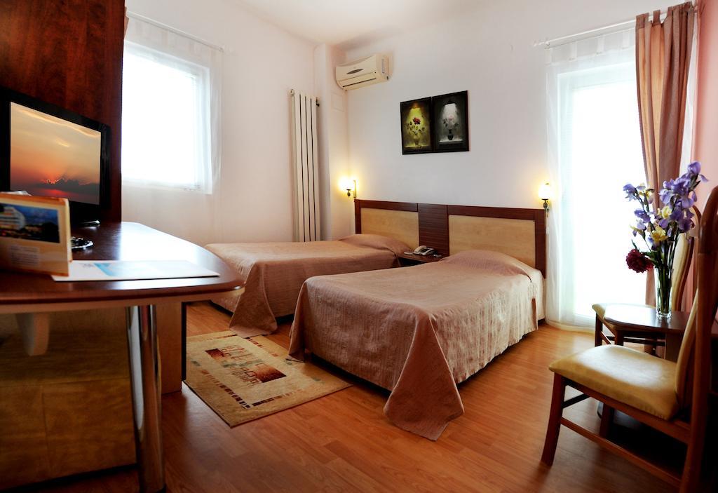 Hotel Albatros Mamaia Chambre photo